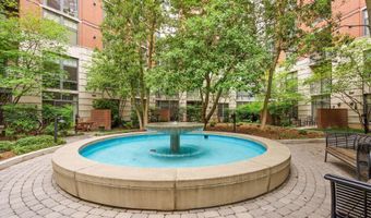1021 N GARFIELD St 517, Arlington, VA 22201