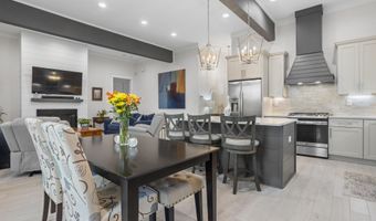 329 Saint George St, Bay St. Louis, MS 39520