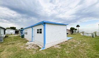 805 Wren Cir, Barefoot Bay, FL 32976