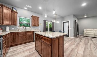 211 Honeysuckle St, Alma, AR 72921