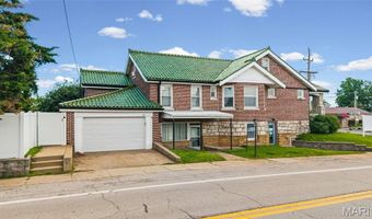 8923 Gravois Rd, Affton, MO 63123