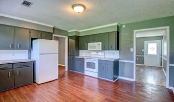 1000 A Locust St, Beebe, AR 72012