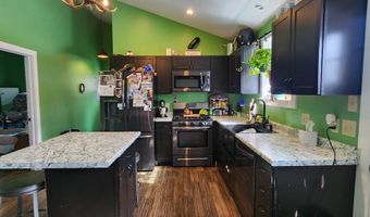 237 N Bennington Rd, Bennington, NH 03442