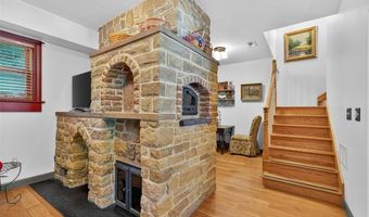 5549 Main St, Augusta, MO 63332