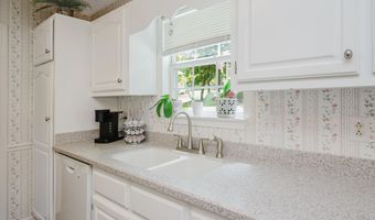 104 FOREST HILLS Cir, Alabaster, AL 35007