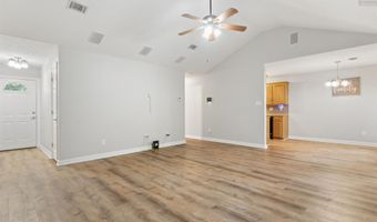70 Peach St, Austin, AR 72007
