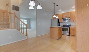20362 HARTWELL St, Ashburn, VA 20147
