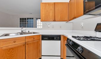 2004 PEGGY STEWART Way 204, Annapolis, MD 21401