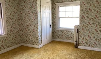 24 Third St, Attleboro, MA 02703