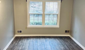 604 Wellington Pl, Aberdeen, NJ 07747