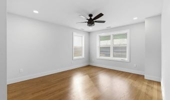54 E Washington Ave, Atlantic Highlands, NJ 07716