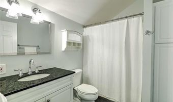 63 Pendar Rd, North Kingstown, RI 02852