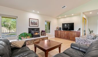 539 Keyes Ave, Angwin, CA 94508