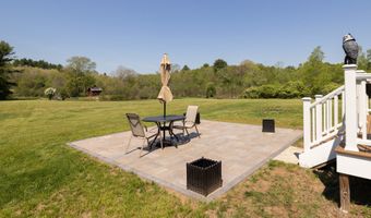435 Old Hebron Rd, Colchester, CT 06415