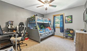 8448 Seattle Slew Ln, Indianapolis, IN 46217