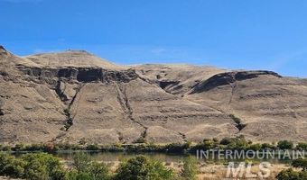 18 Snake River Rd, Asotin, WA 99402