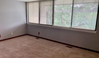 2218 S QUINCY St 1, Arlington, VA 22204