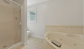 154 Bear Hill Rd 306, Cumberland, RI 02864