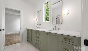 1817 Union St, Charlotte, NC 28205