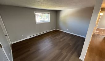 322 Emmett St, Bristol, CT 06010