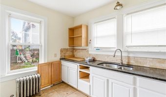 303 Narragansett St, Cranston, RI 02905