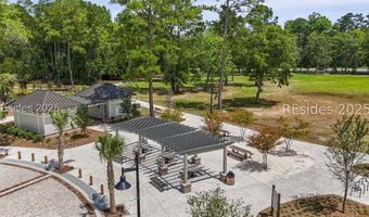 4 Swamp White Oak Dr, Bluffton, SC 29910