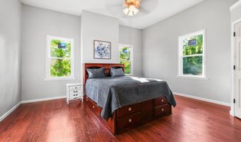 407 W Main St, Blue Mountain, MS 38610