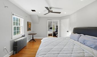 7908 W BOULEVARD Dr, Alexandria, VA 22308