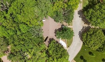 633 Kenwood Dr, Bartlesville, OK 74006