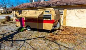 105 Chamblee Dr, Batesville, AR 72501