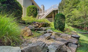816 BOATSWAIN Way, Annapolis, MD 21401