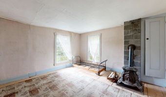 10 Picnic Hill Rd, Albany Twp., ME 04217