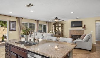 10145 Challenger Ct, Spring Valley, CA 91978