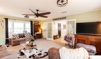 1009 Douglas Dr, Bainbridge, GA 39819