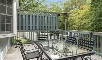 7 Cathedral Ct, Cumberland, RI 02864