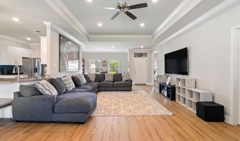 4532 Western Woods Dr, Benton, AR 72015