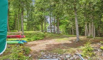 30 Beaver Bog Ln, Abbot, ME 04406