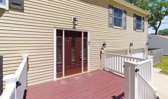 59 Park Ave, Bayville, NJ 08721