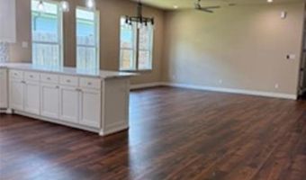 318 S Watson St B, Alvarado, TX 76009