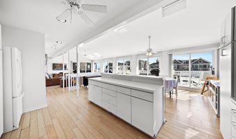 1039- B LONG BEACH Blvd, Beach Haven, NJ 08008