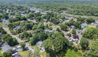 614 Bay Blvd, Bayville, NJ 08721