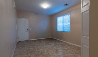 453 W LANTANA Pl, Chandler, AZ 85248