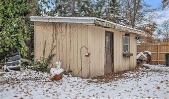 1585 RICHARDS Dr, Allegan, MI 49010