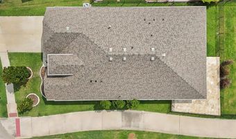 600 Race Dr, Heath, TX 75126