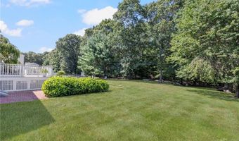 10 GINGER Trl, Coventry, RI 02816