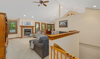 5383 Salmon Run, Auburn, IN 46706