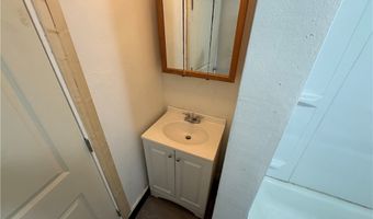 520 Ardella Ave, Akron, OH 44306