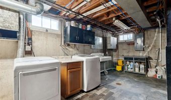 722 47th Ave, Amana, IA 52203