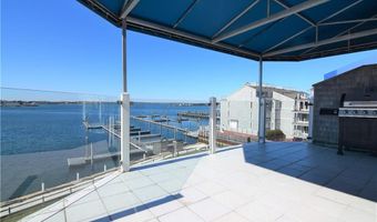 3 Kirwins Ln, Newport, RI 02840