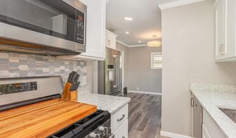 704 Republic Ave, Alma, MI 48801